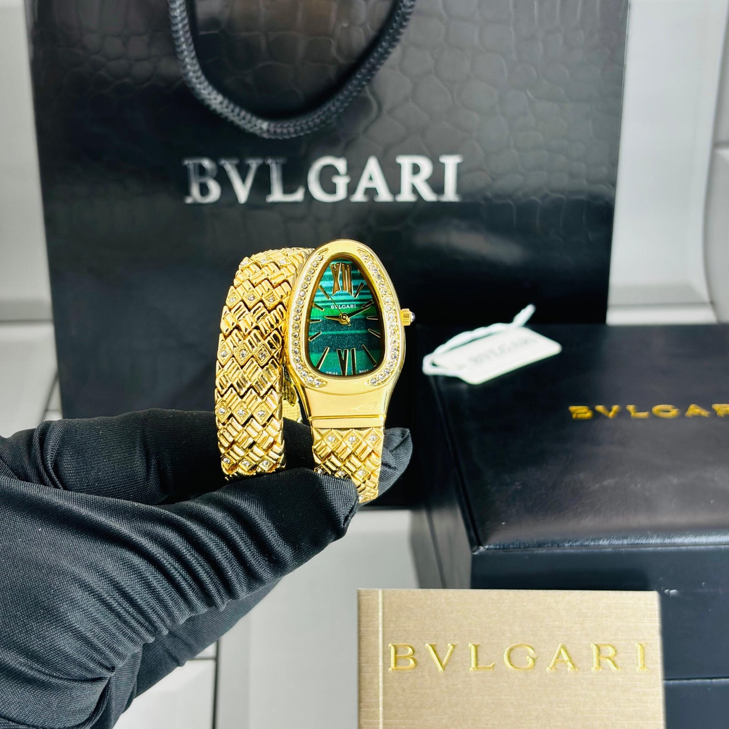 BVLGARI-SINGLE-ROUND-STONE-EDITION