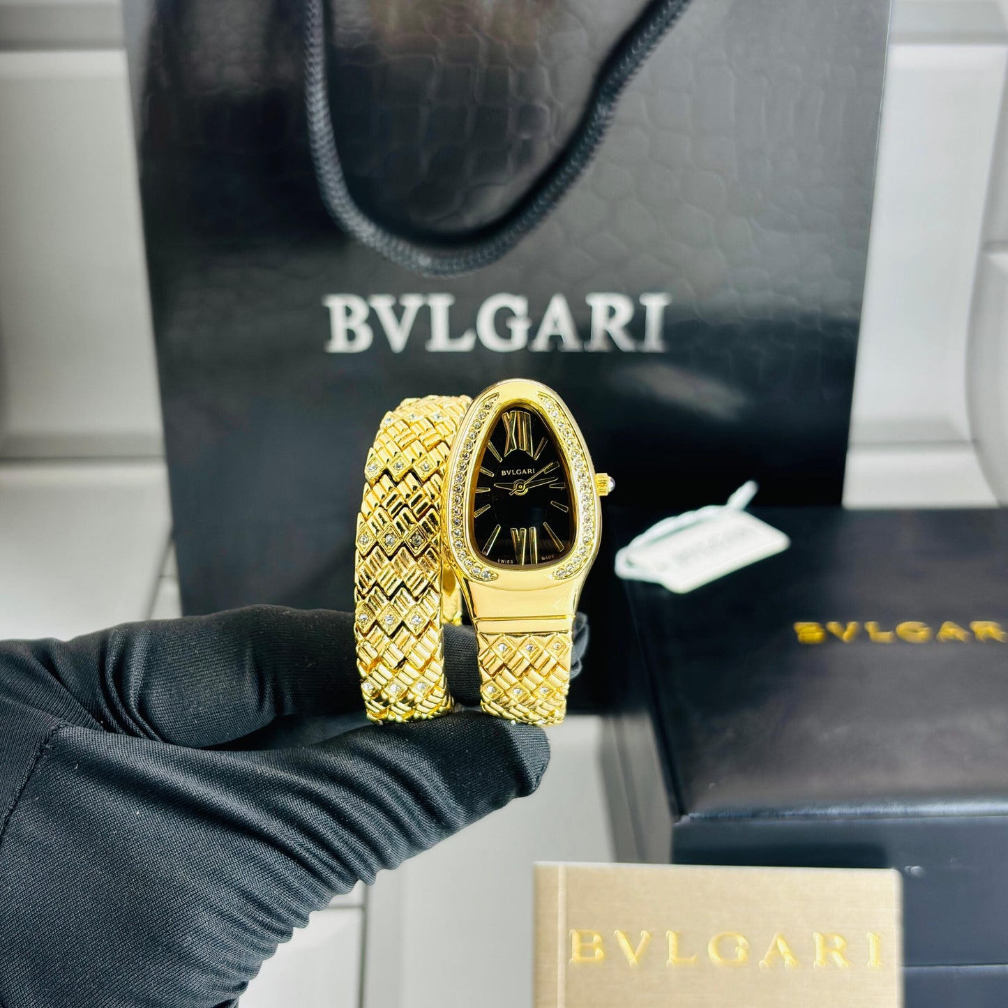 BVLGARI-SINGLE-ROUND-STONE-EDITION